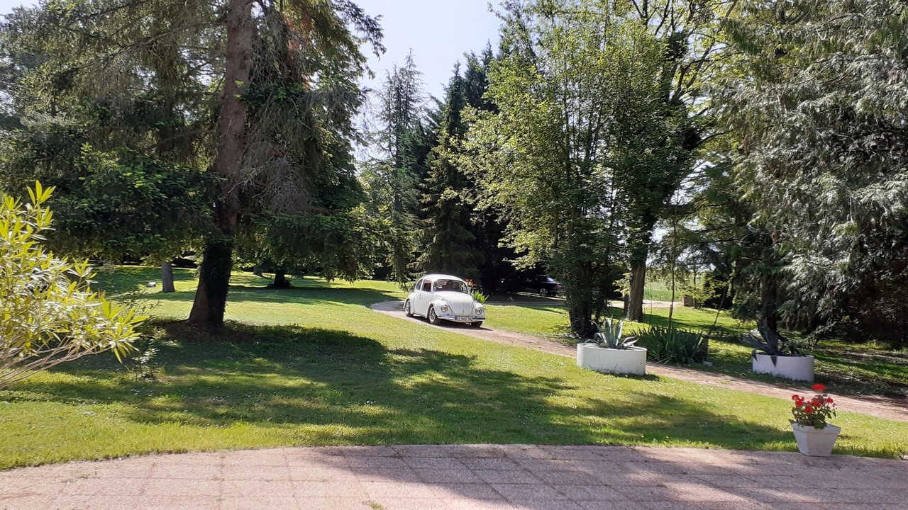 Photo of Outdoor in Chitenay