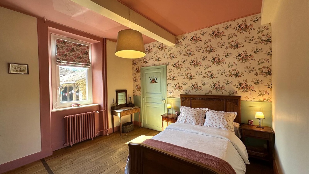 Photo of Bedroom in Izaut-de-l'Hotel