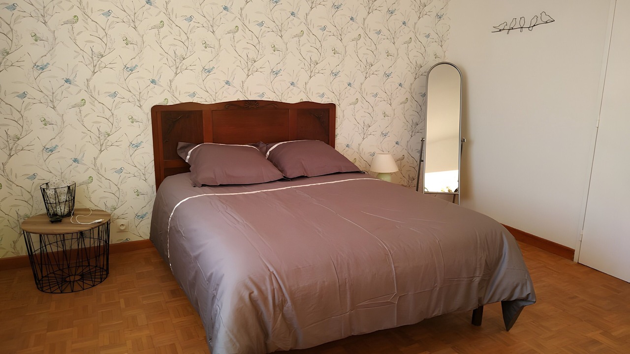 Photo of Bedroom in Euville