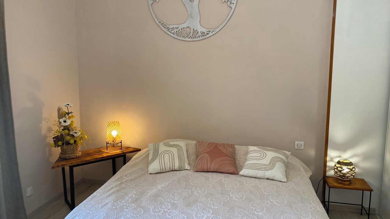 Photo of Bedroom in Montbrun-des-Corbieres