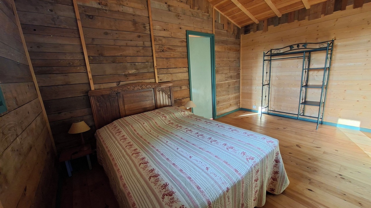 Photo of Bedroom in Monlezun