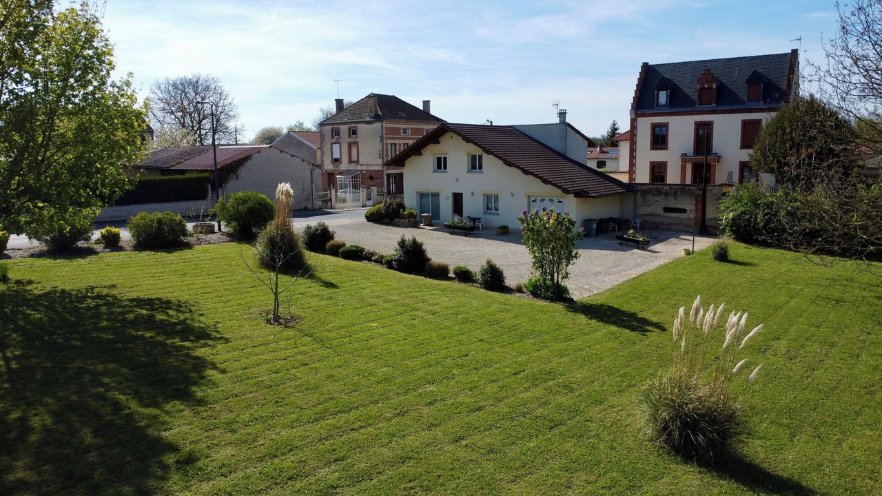 Photo of Outdoor in Vadenay