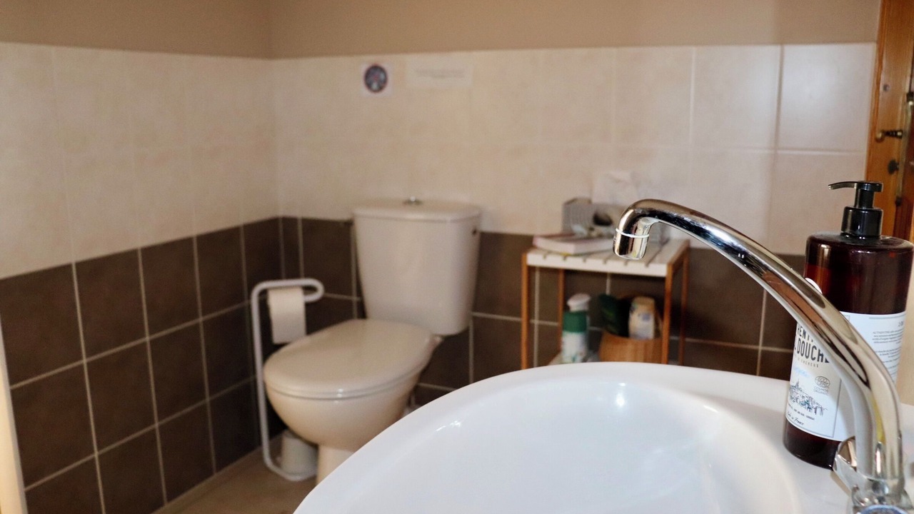Photo of Bathroom in Vadenay