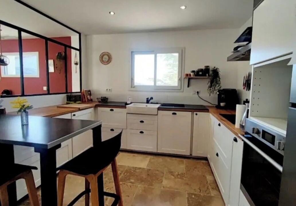 Photo of Kitchen in Saint-Jean-de-Ceyrargues