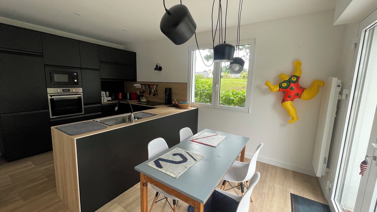 Photo of Kitchen in Saint-Jacut-de-la-Mer