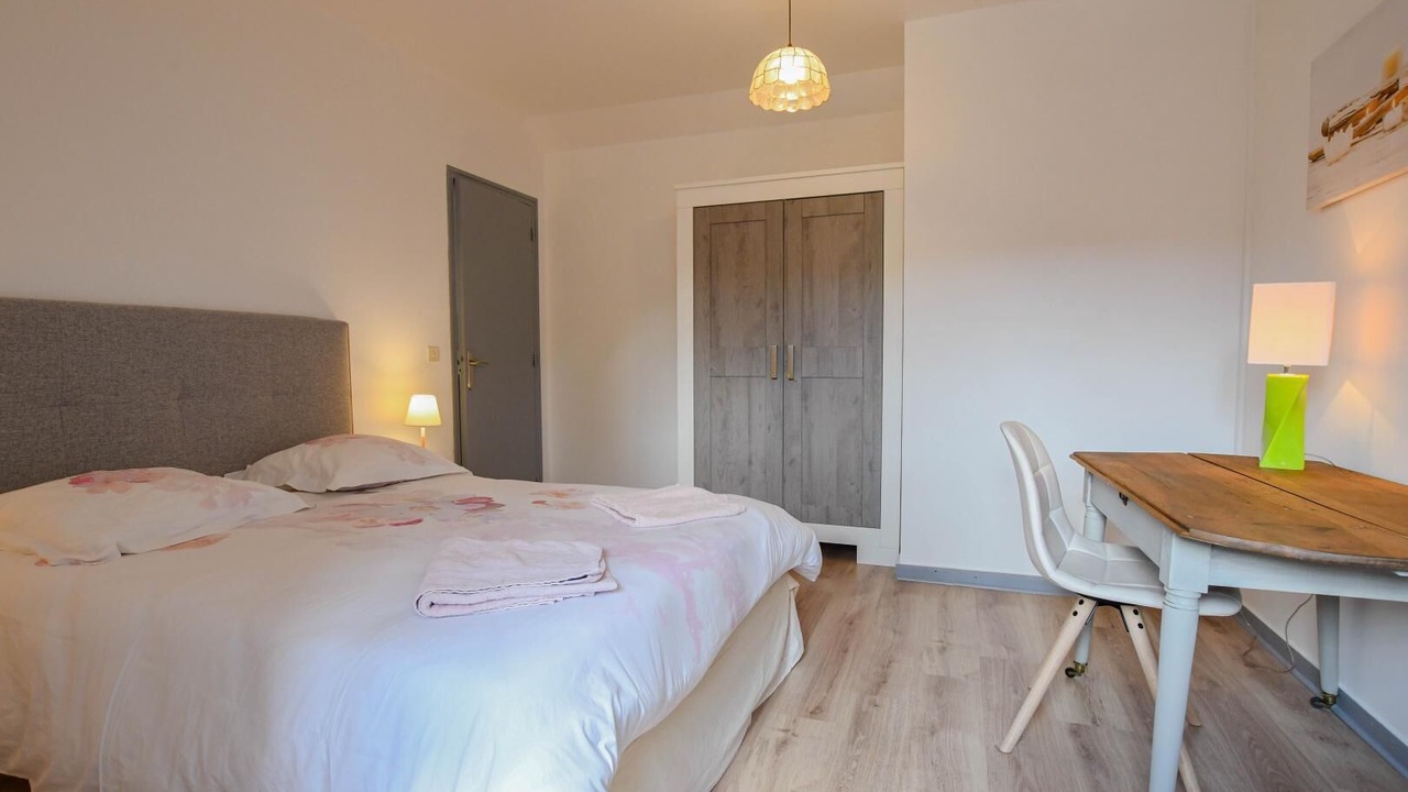 Photo of Bedroom in Villemoiron-en-Othe