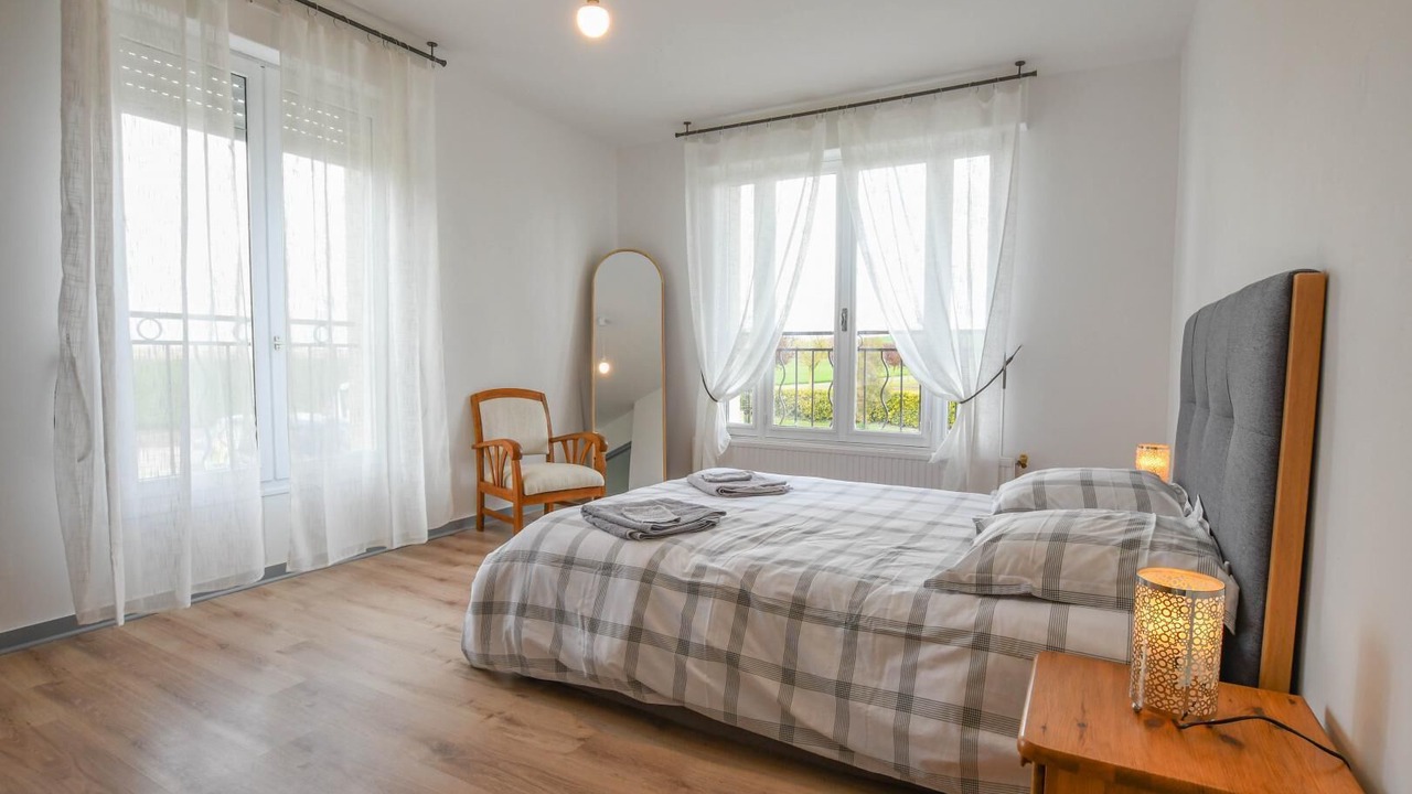 Photo of Bedroom in Villemoiron-en-Othe