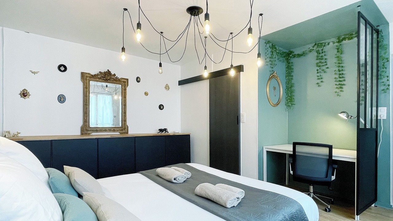 Photo of Bedroom in Reims