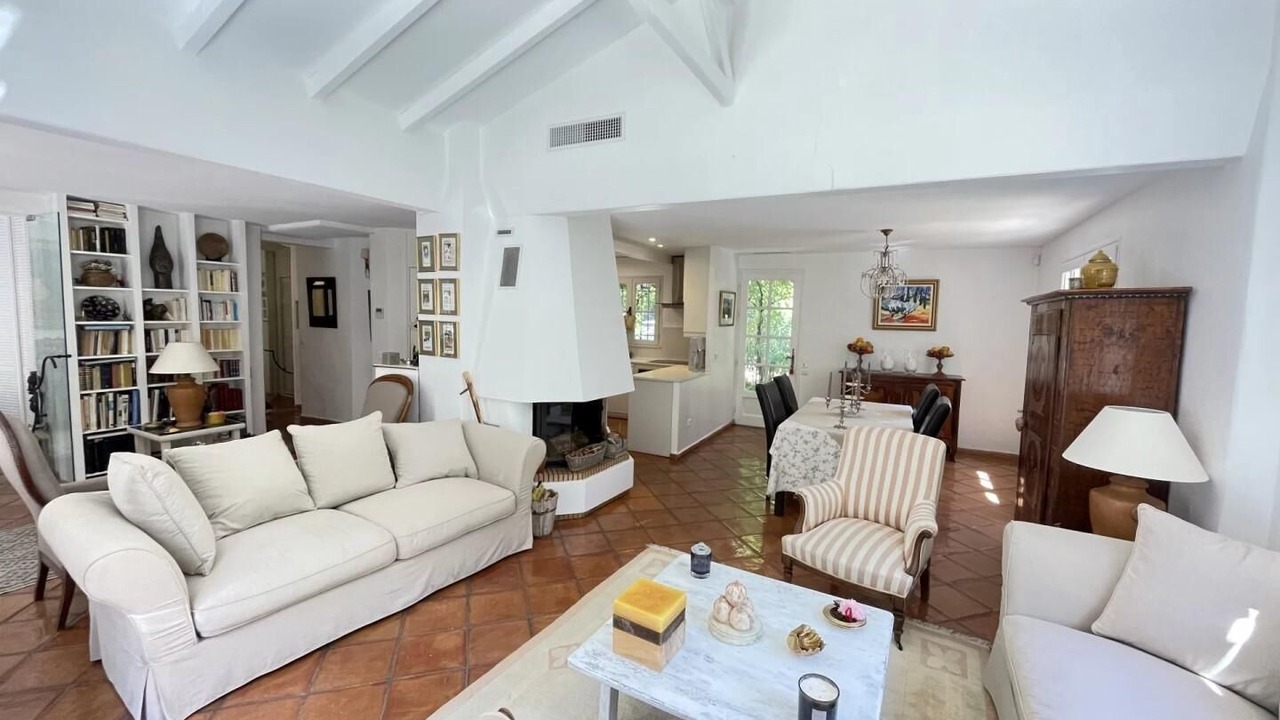 Photo of Livingroom in Montferrat