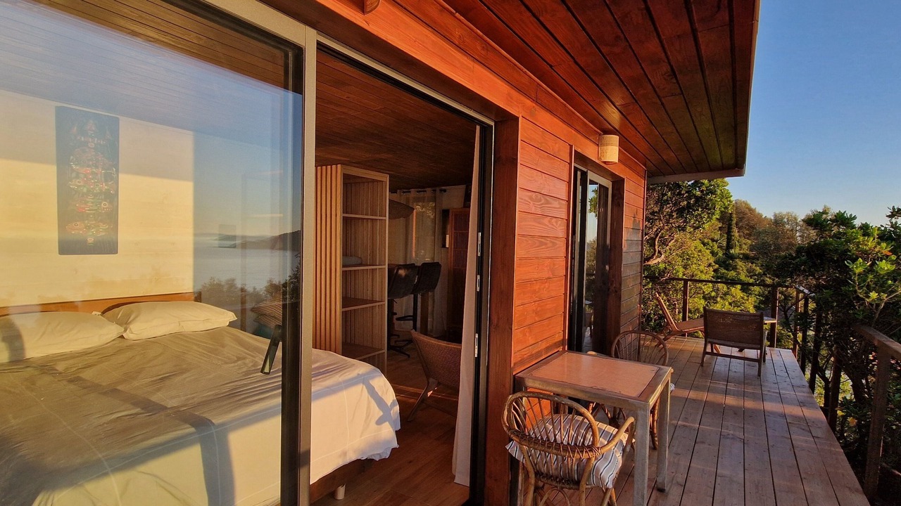 Photo of Patio Balcony in Ile du Levant