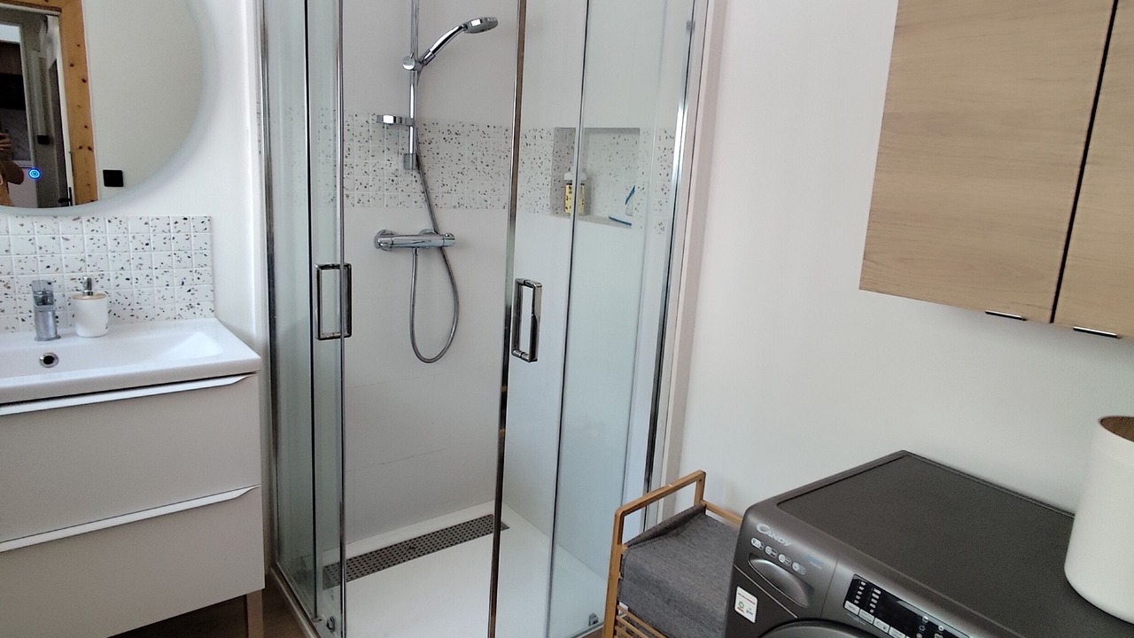 Photo of Bathroom in Faubourg