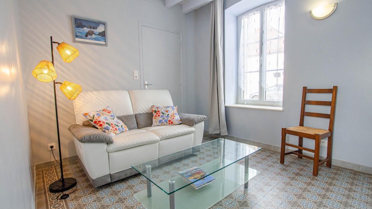 Photo of Livingroom in Fontaine-les-Gres