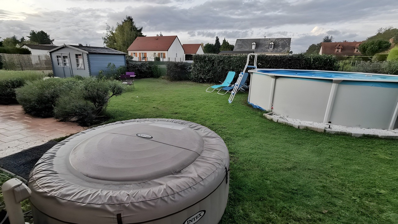 Photo of Outdoor in Les Montils