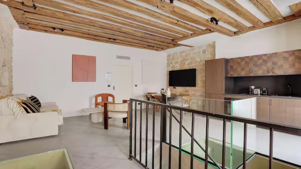 Photo of Livingroom in Marais