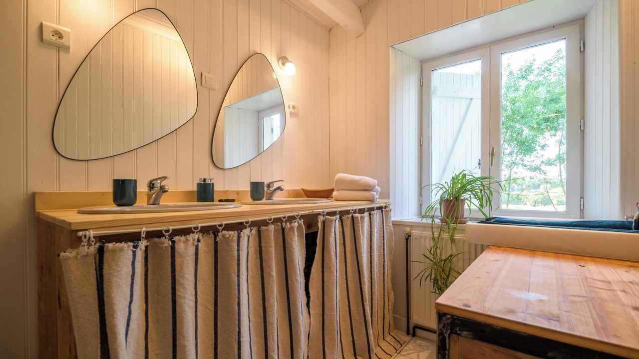 Photo of Bathroom in Preneron