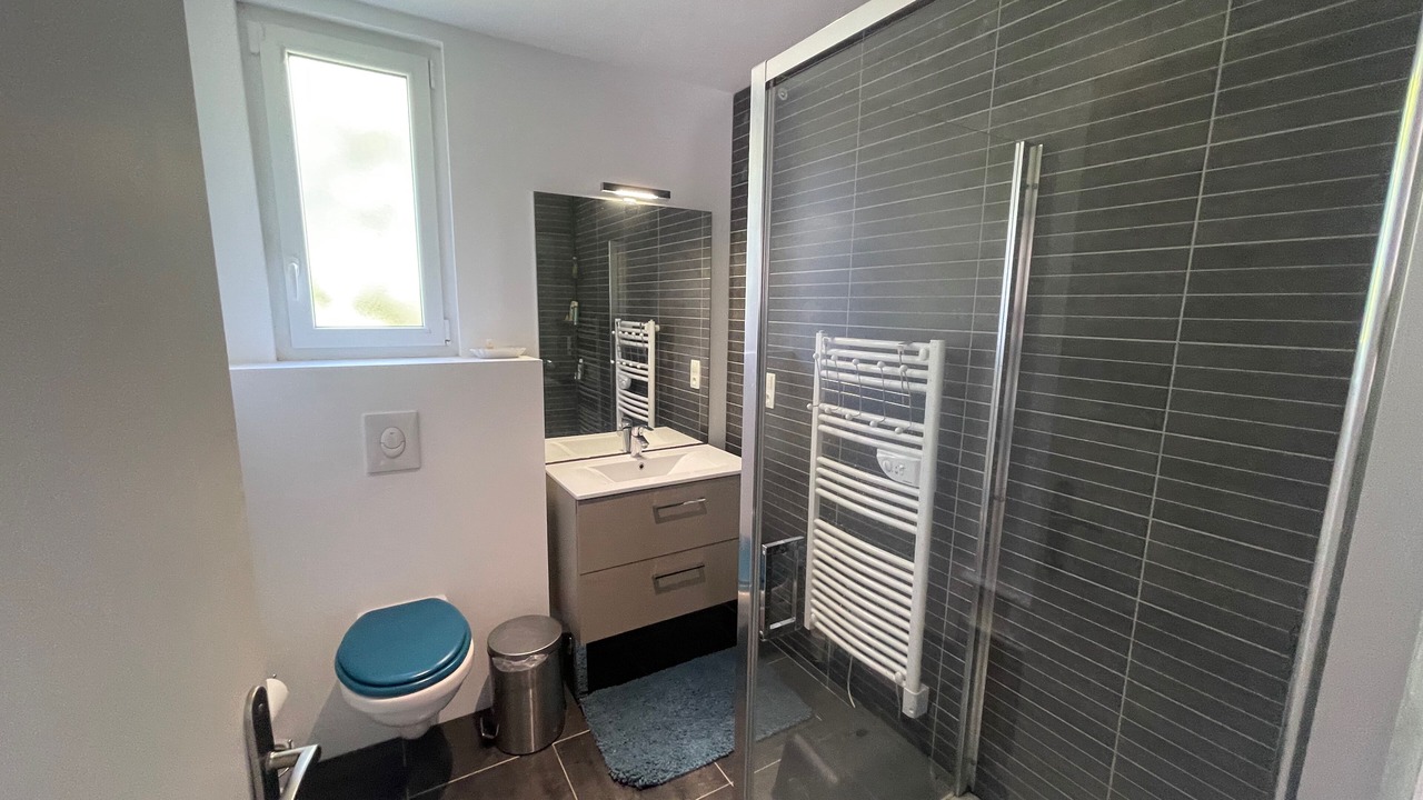 Photo of Bathroom in Saint-Jacut-de-la-Mer
