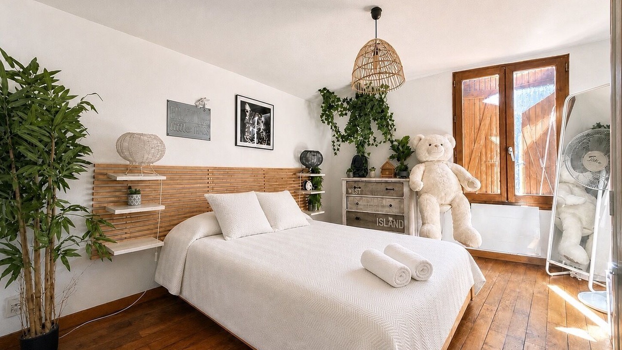 Photo of Bedroom in Sathonay-Camp