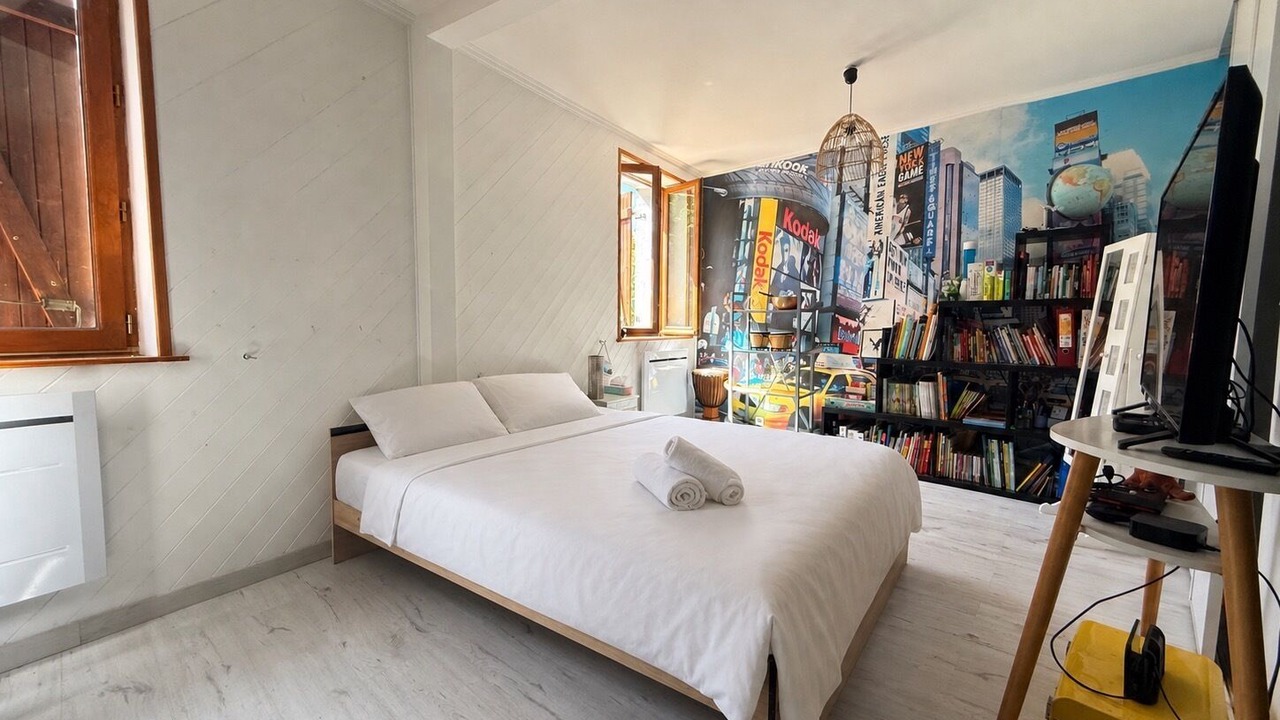 Photo of Bedroom in Sathonay-Camp