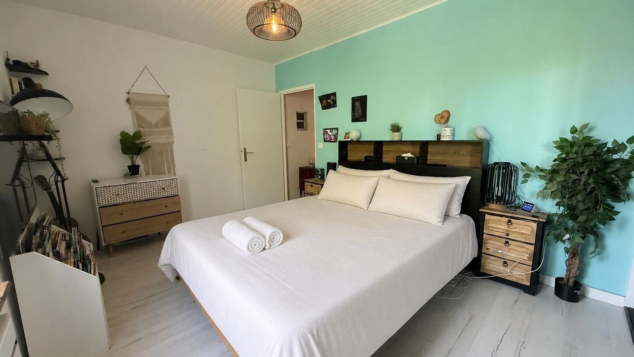 Photo of Bedroom in Sathonay-Camp