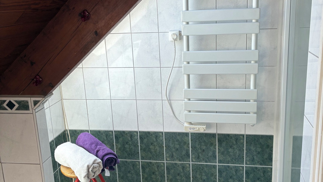 Photo of Others in Locquenole