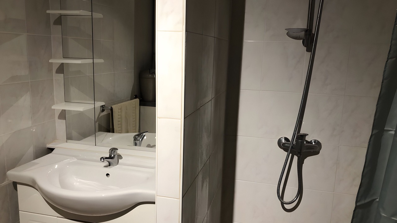 Photo of Bathroom in Saint-Maurice-de-Cazevieille