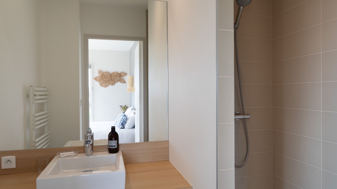 Photo of Bathroom in Plouer-sur-Rance