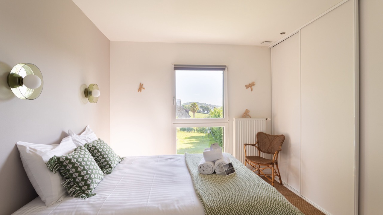 Photo of Bedroom in Plouer-sur-Rance