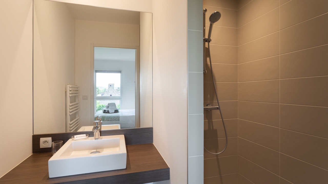Photo of Bathroom in Plouer-sur-Rance