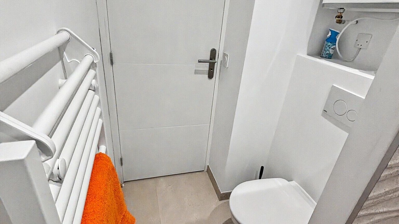 Photo of Bathroom in Aubagne