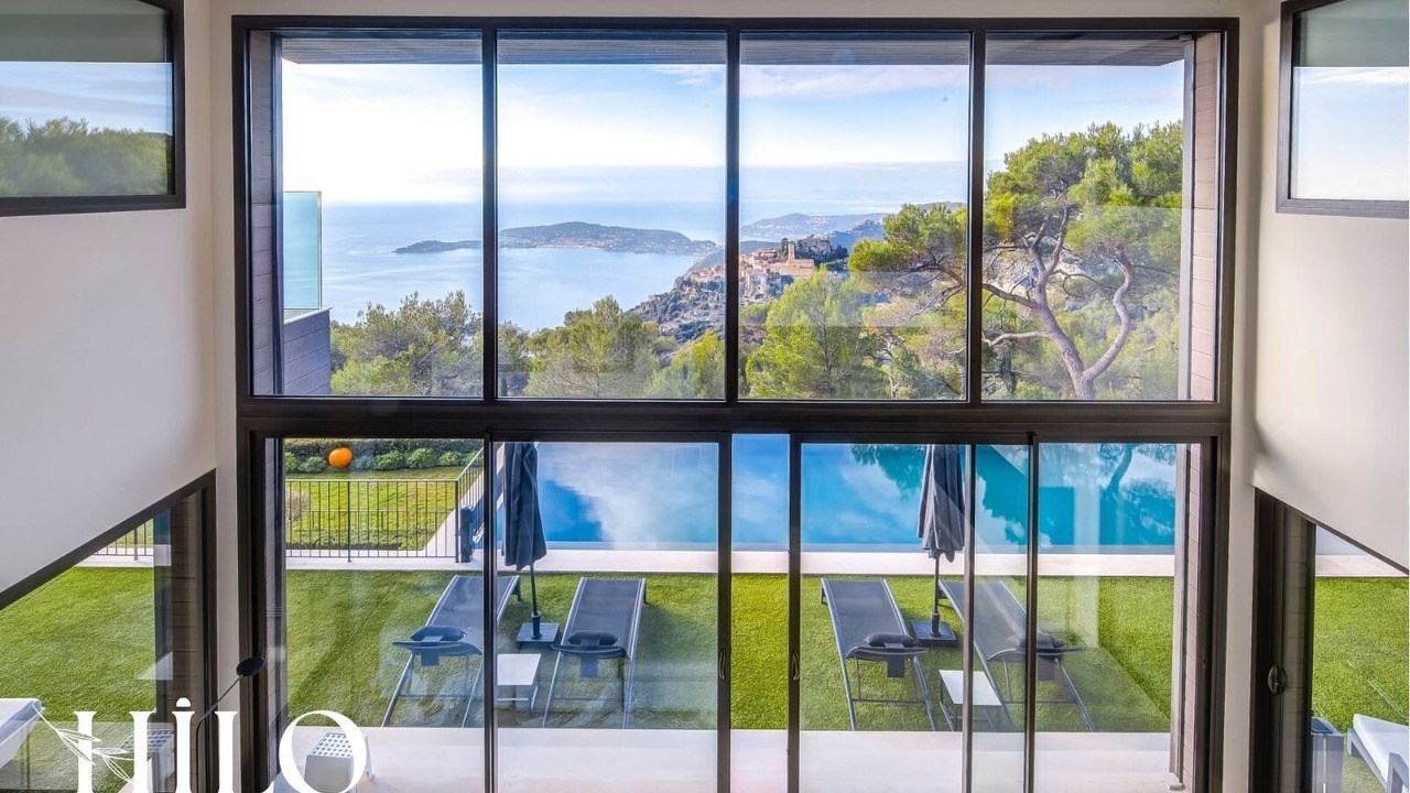 Photo of Others in Eze