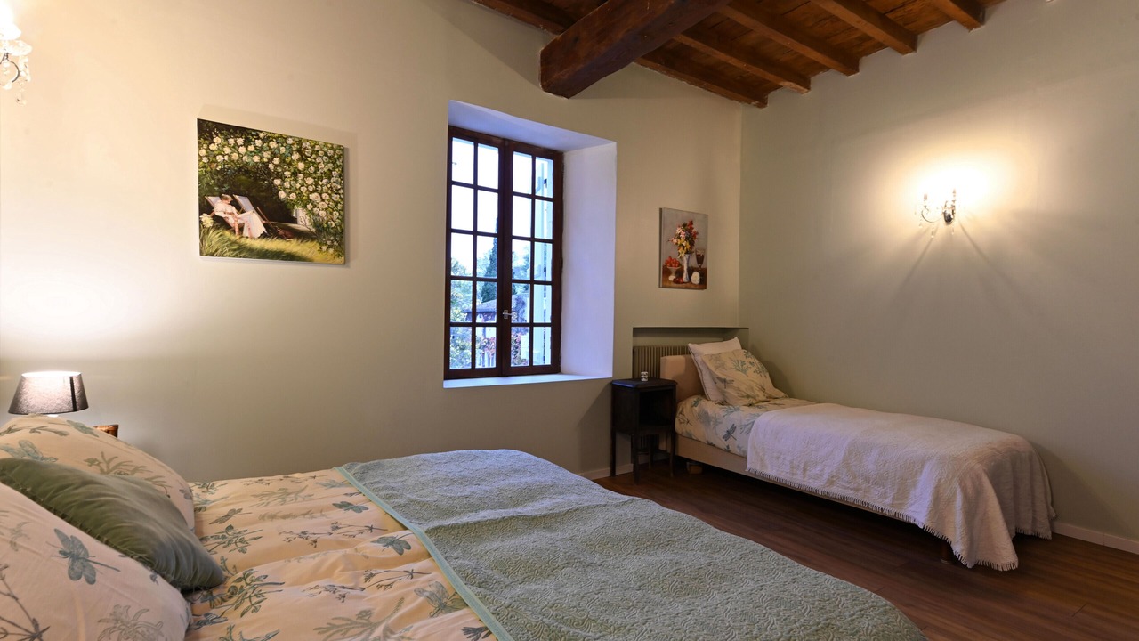 Photo of Bedroom in Mazerolles-du-Razes
