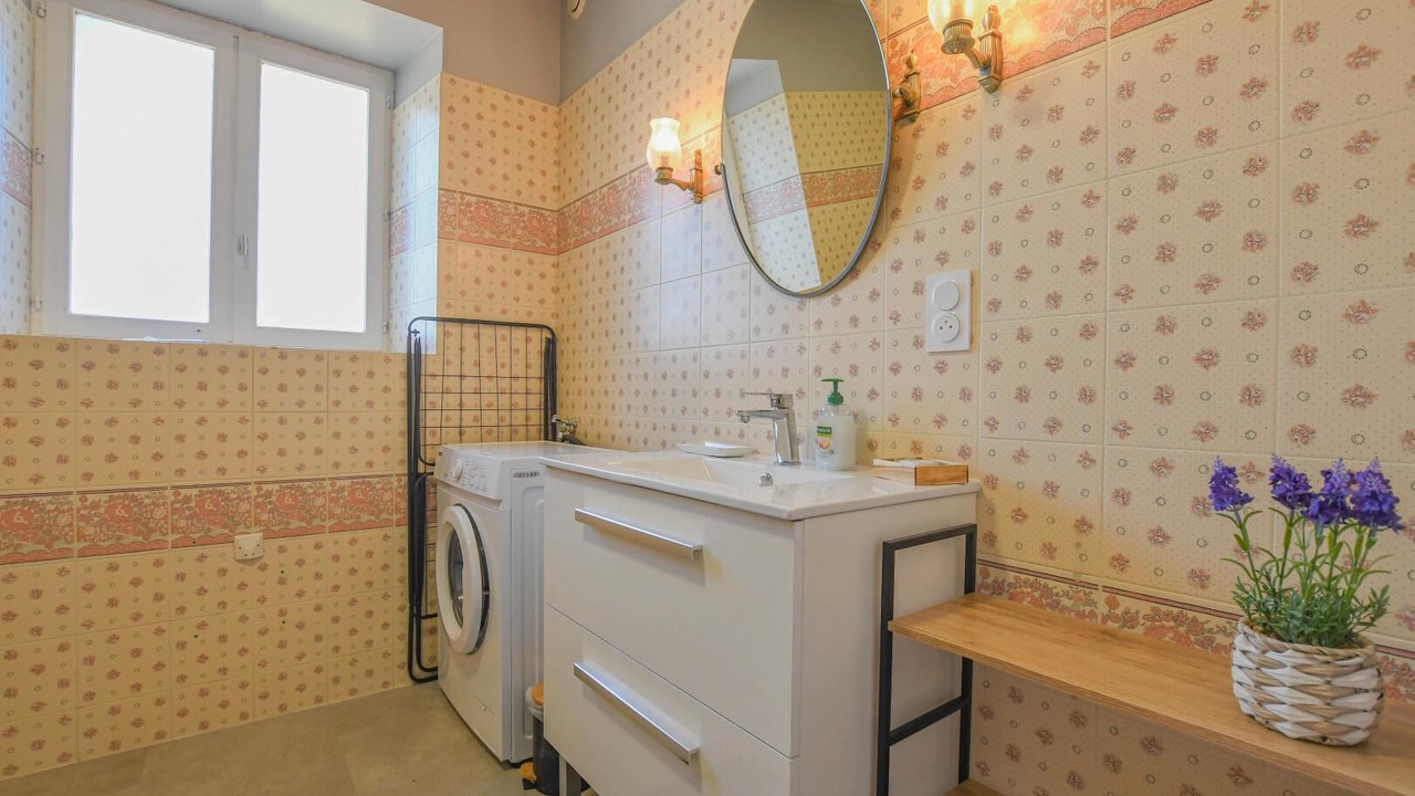 Photo of Bathroom in La Motte-Tilly