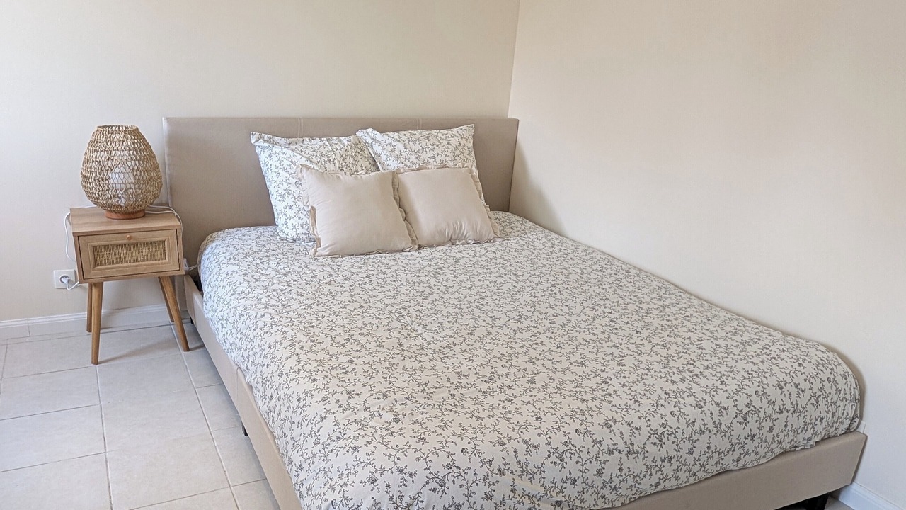 Photo of Bedroom in Lumigny-Nesles-Ormeaux