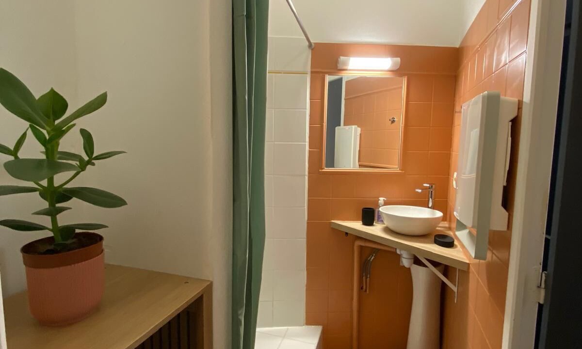 Photo of Bathroom in Faubourg