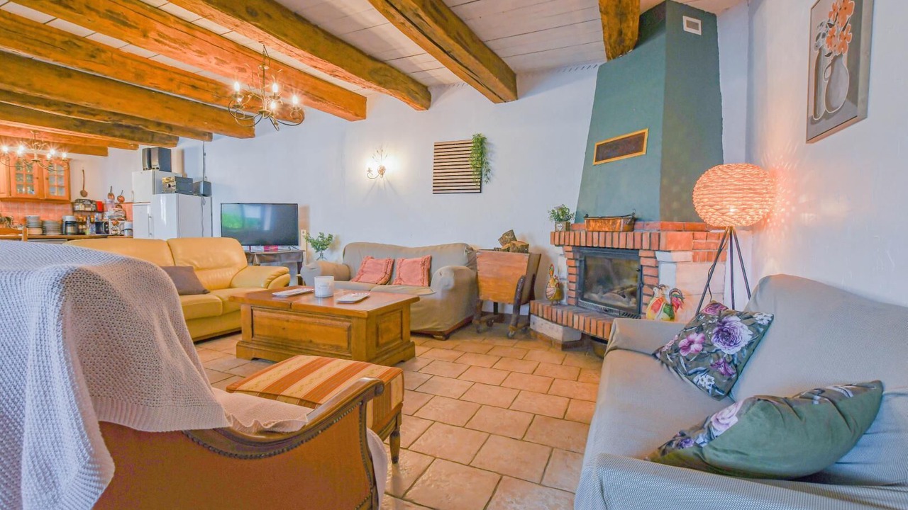 Photo of Livingroom in Chaumesnil