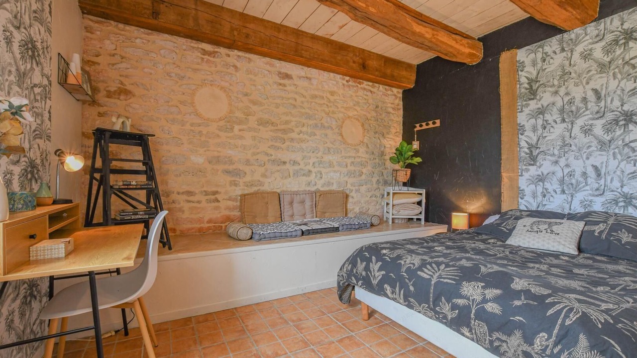 Photo of Bedroom in Chaumesnil
