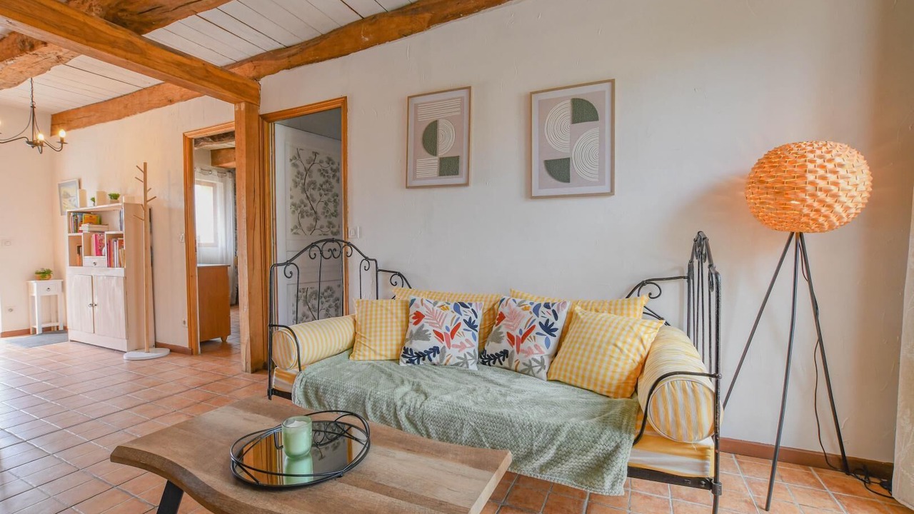 Photo of Livingroom in Chaumesnil