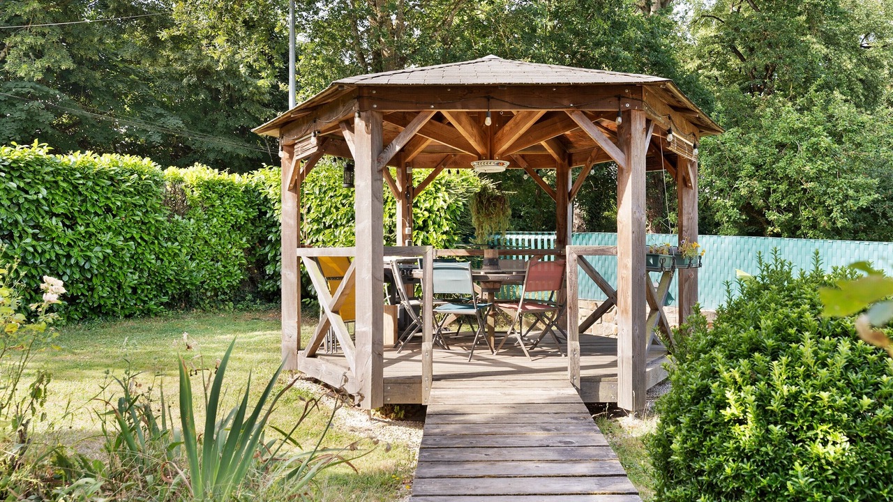 Photo of Outdoor in Nyoiseau