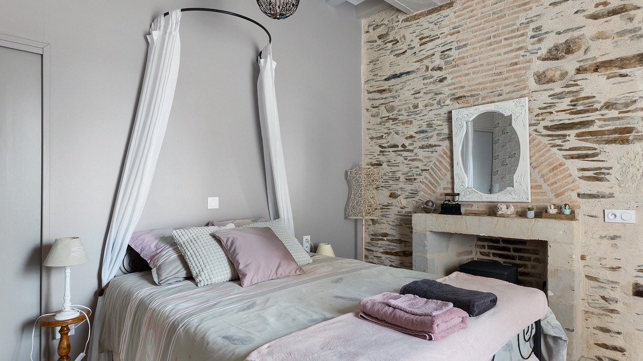 Photo of Bedroom in Nyoiseau