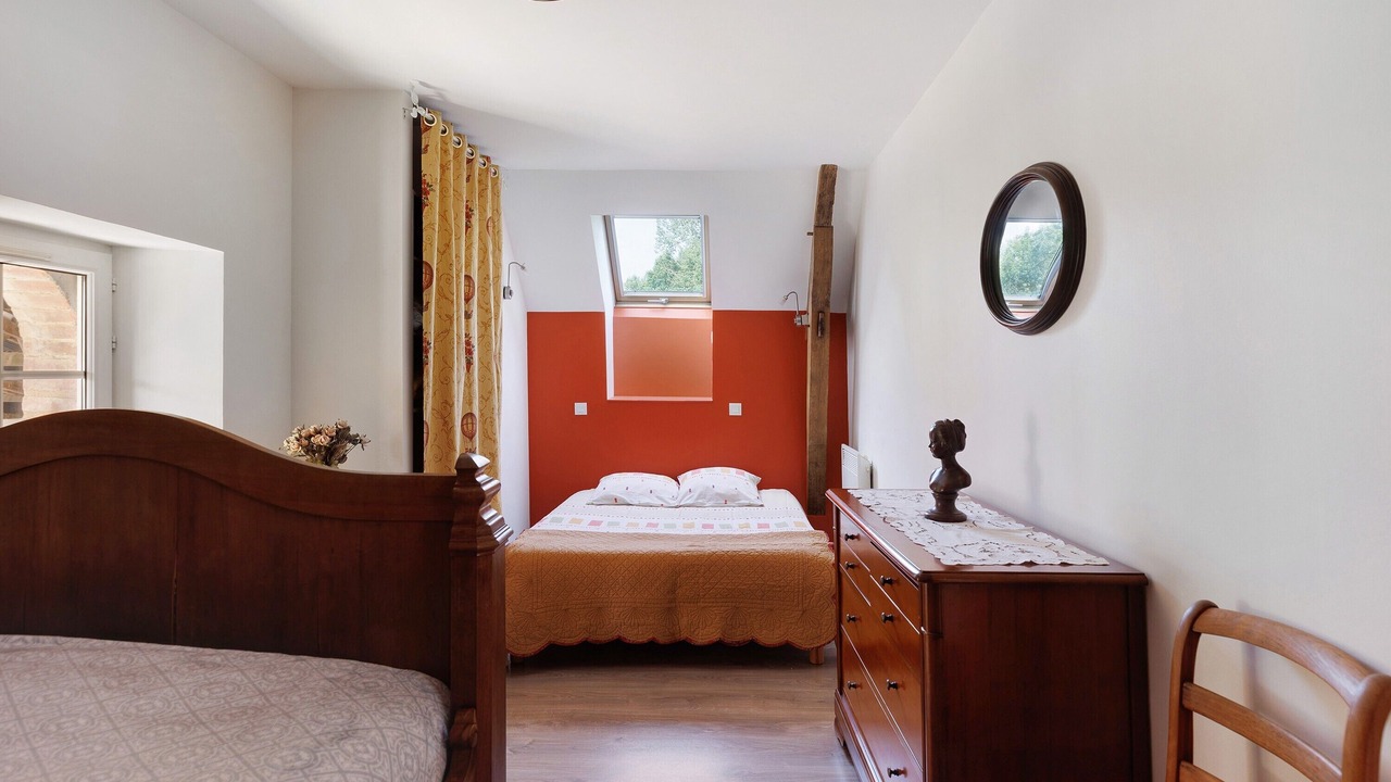 Photo of Bedroom in Nyoiseau