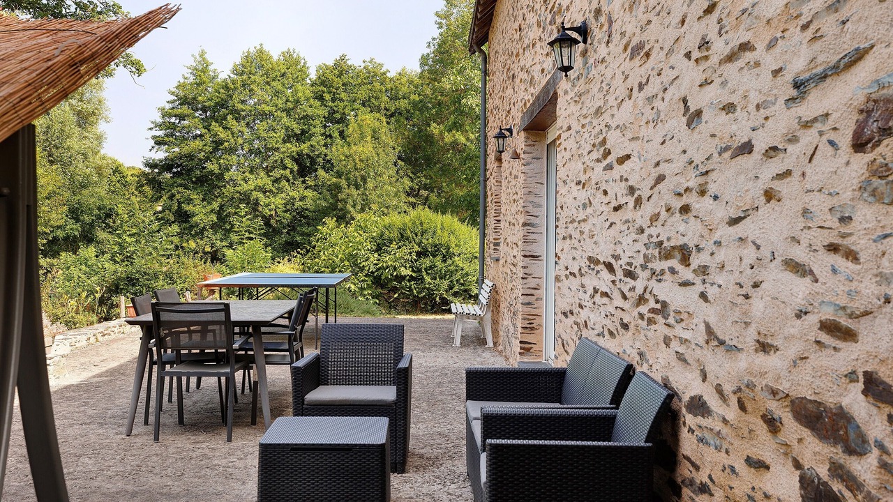 Photo of Outdoor in Nyoiseau