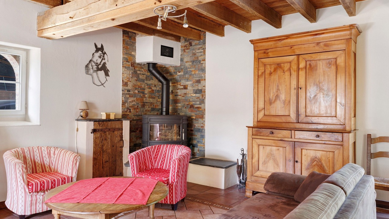 Photo of Livingroom in Nyoiseau