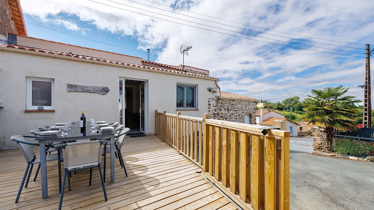 Photo of Outdoor in Saint-Michel-Mont-Mercure