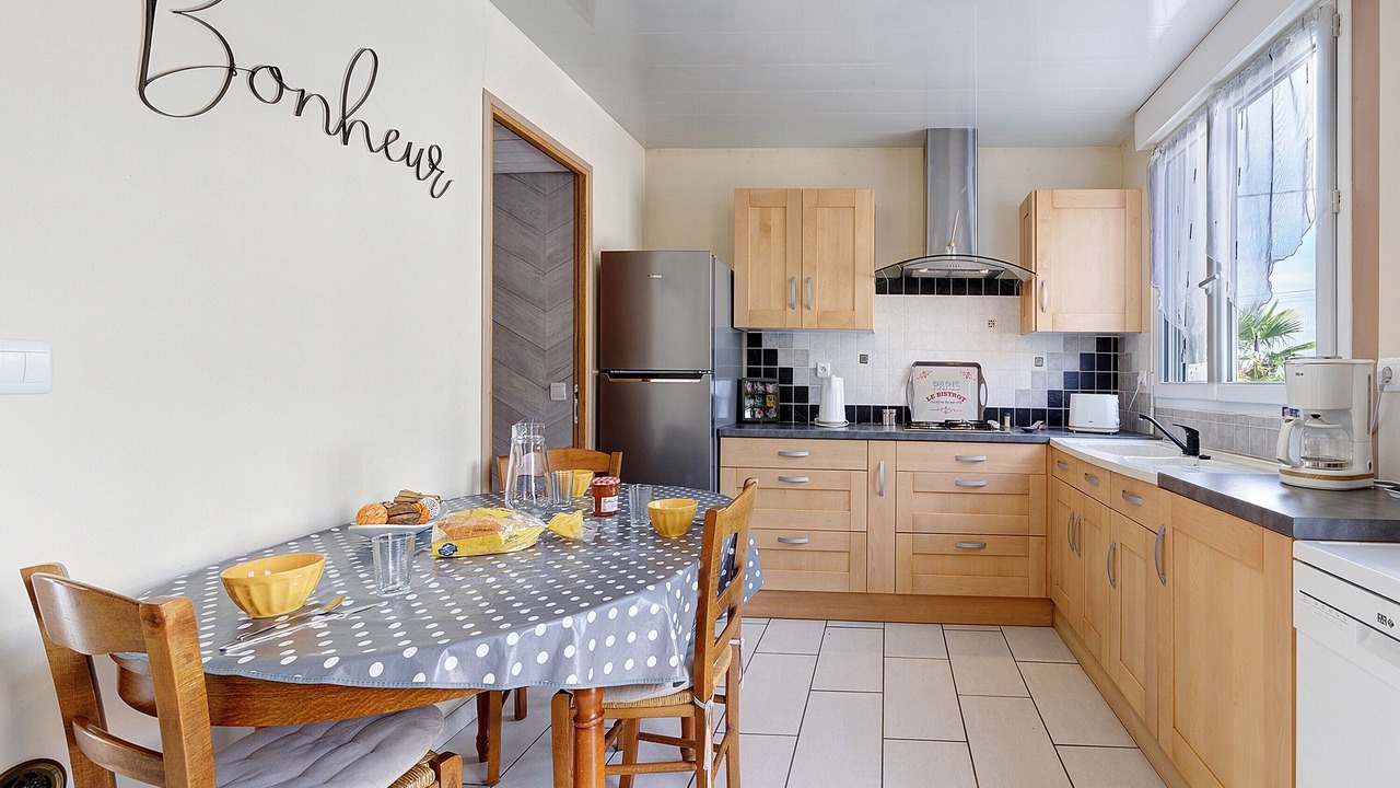 Photo of Kitchen in Saint-Michel-Mont-Mercure