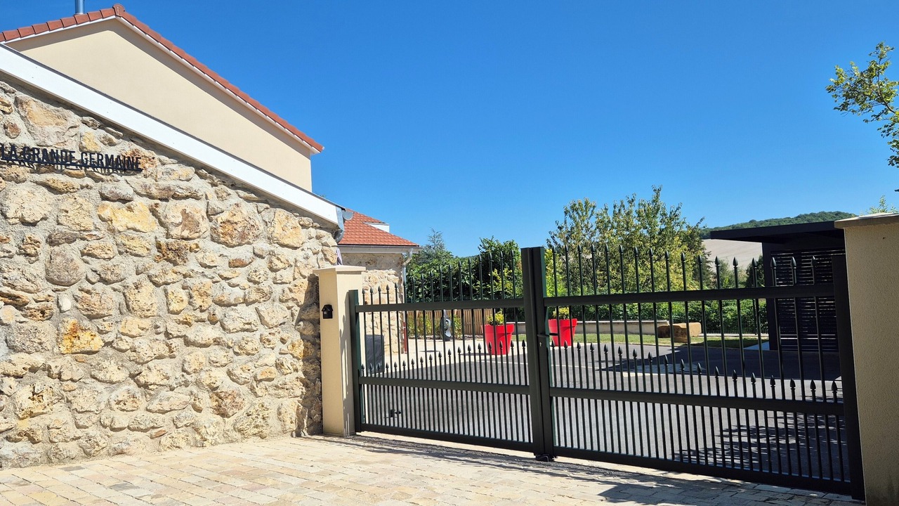Photo of Outdoor in Fontaine-sur-Ay