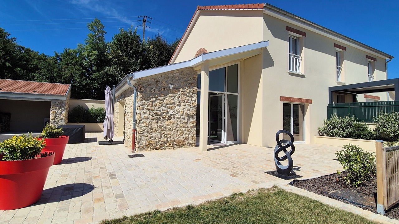 Photo of Outdoor in Fontaine-sur-Ay