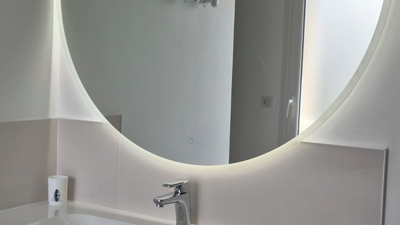 Photo of Bathroom in Fontaine-sur-Ay