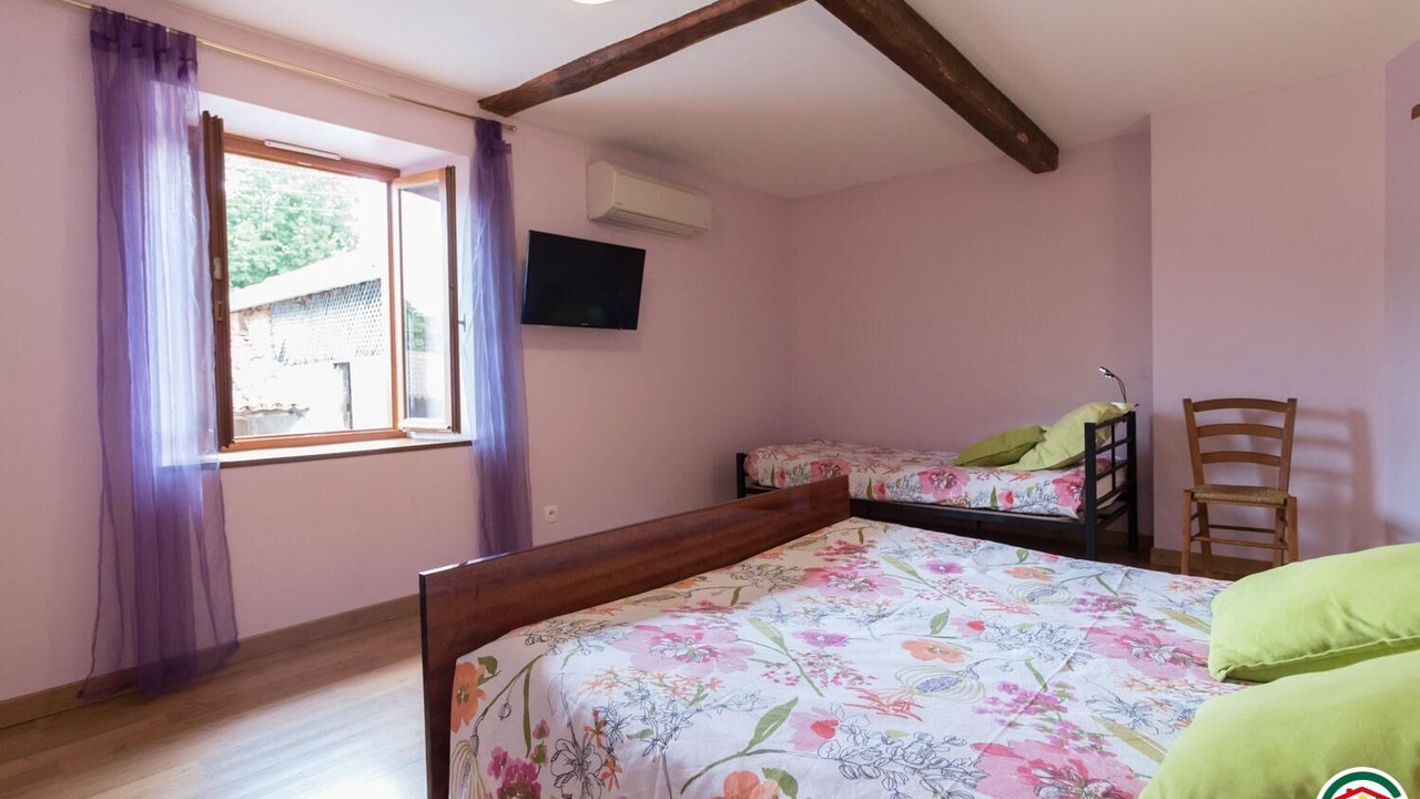 Photo of Bedroom in Saint-Plancard