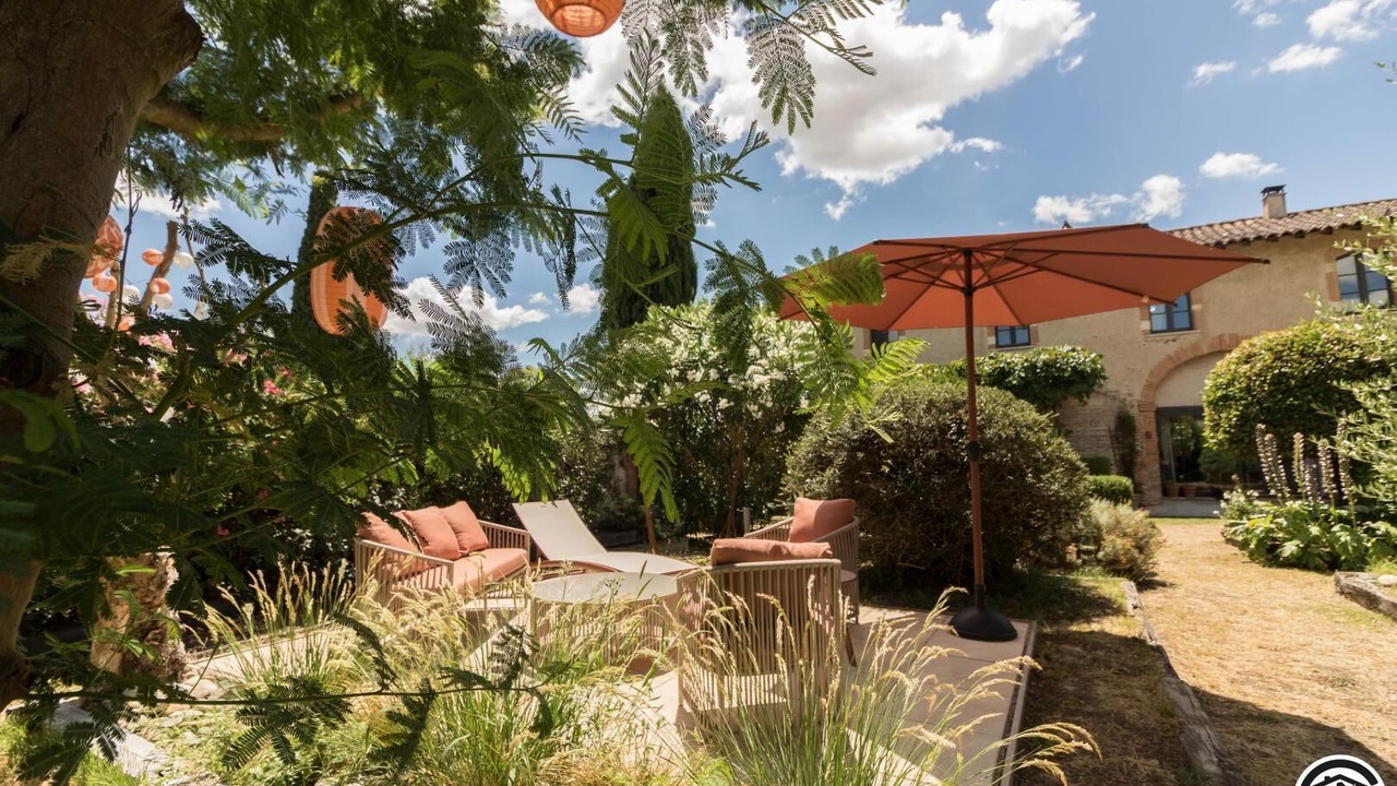 Photo of Patio Balcony in Saint-Elix-le-Chateau