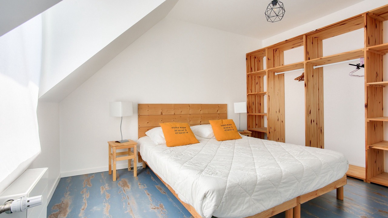 Photo of Bedroom in Saint-Lunaire